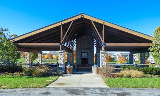 7528 Overland Trail, Delaware, OH 43015