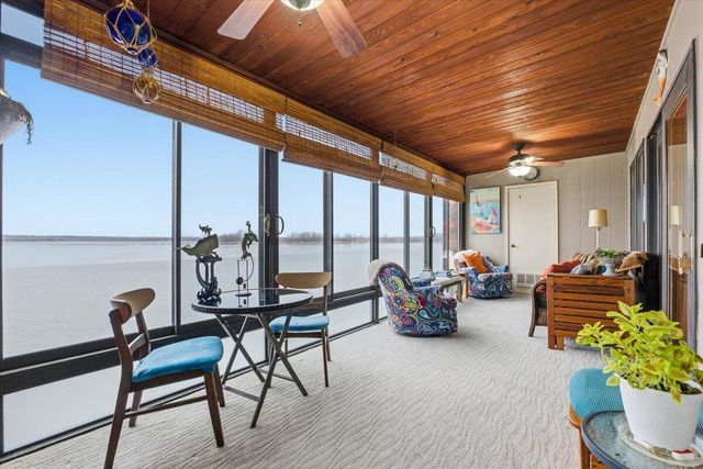 4624 NAVAJO Street 14, Council Bluffs, IA 51501