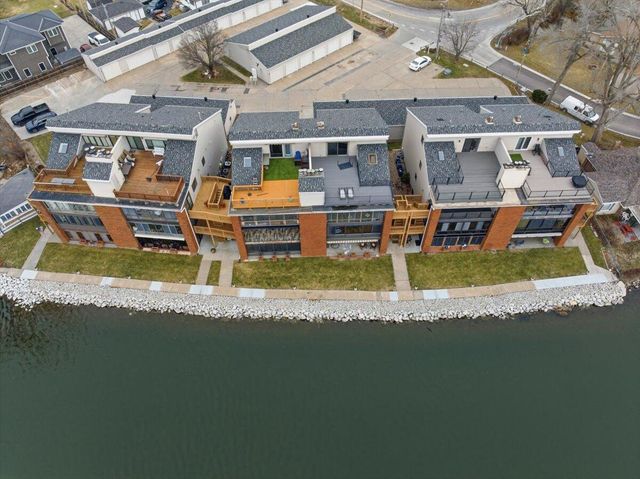 4624 NAVAJO Street 14, Council Bluffs, IA 51501