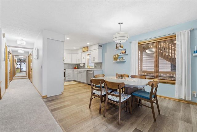 4624 NAVAJO Street 14, Council Bluffs, IA 51501