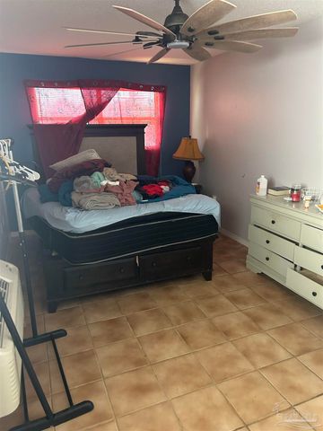 7500 St James Pl, Pensacola, FL 32506