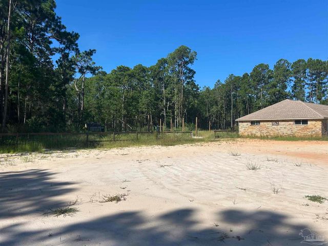 7500 St James Pl, Pensacola, FL 32506