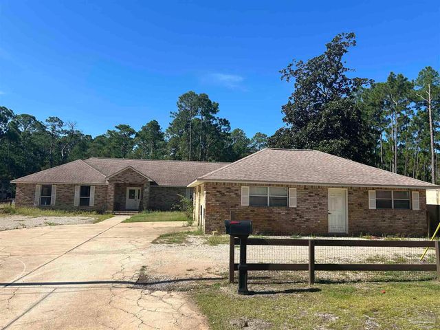 7500 St James Pl, Pensacola, FL 32506