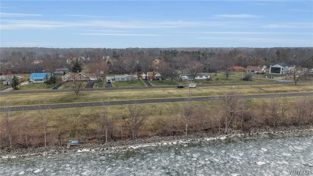 1123 West River Road, Grand Island, NY 14072