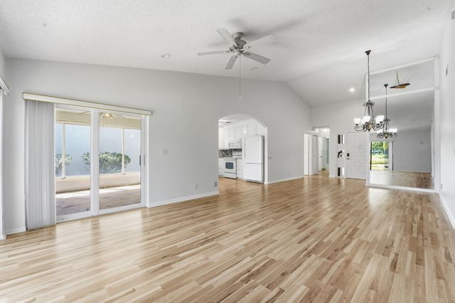 12076 Country Greens Boulevard, Boynton Beach, FL 33437