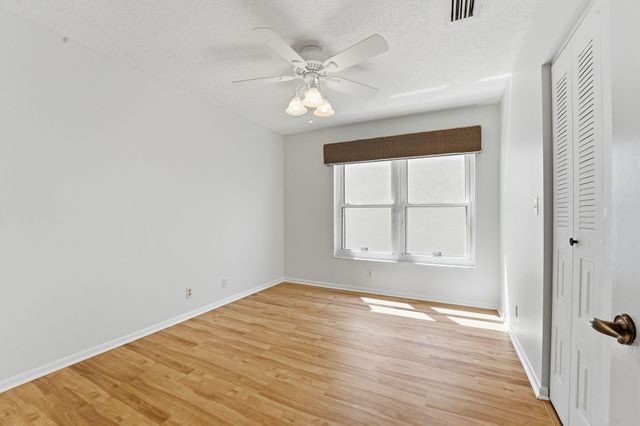 12076 Country Greens Boulevard, Boynton Beach, FL 33437