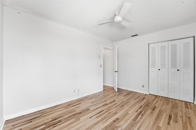 12076 Country Greens Boulevard, Boynton Beach, FL 33437
