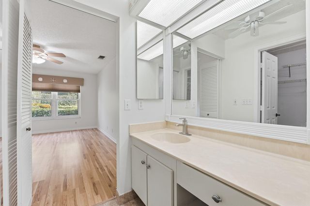 12076 Country Greens Boulevard, Boynton Beach, FL 33437