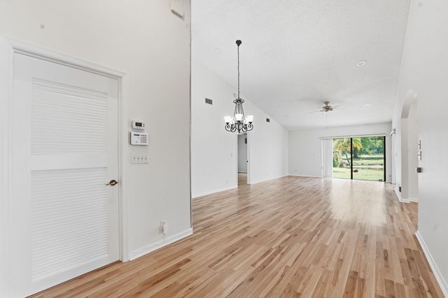 12076 Country Greens Boulevard, Boynton Beach, FL 33437
