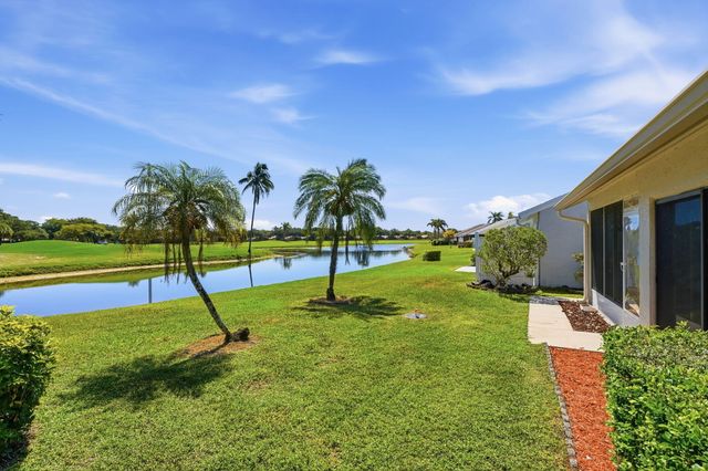 12076 Country Greens Boulevard, Boynton Beach, FL 33437