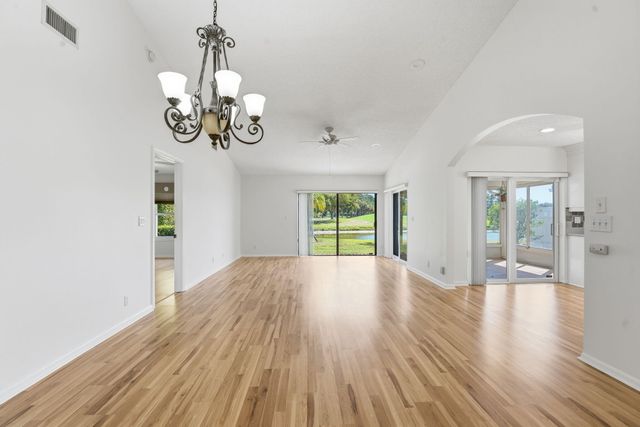 12076 Country Greens Boulevard, Boynton Beach, FL 33437
