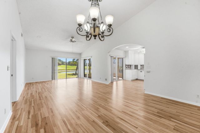 12076 Country Greens Boulevard, Boynton Beach, FL 33437