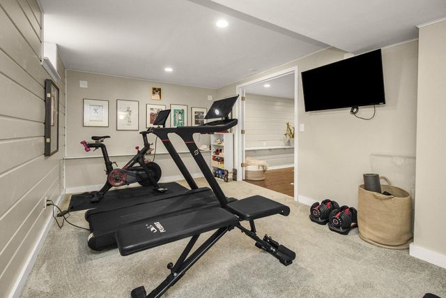 2945 Aquila Avenue S, Saint Louis Park, MN 55426