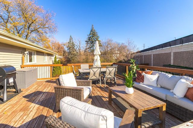 2945 Aquila Avenue S, Saint Louis Park, MN 55426