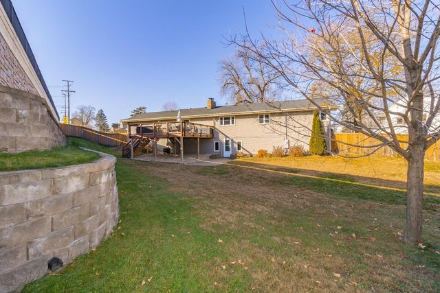 2945 Aquila Avenue S, Saint Louis Park, MN 55426