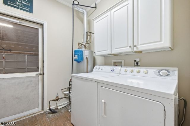 62 Kensington Cir, White Twp., NJ 07823
