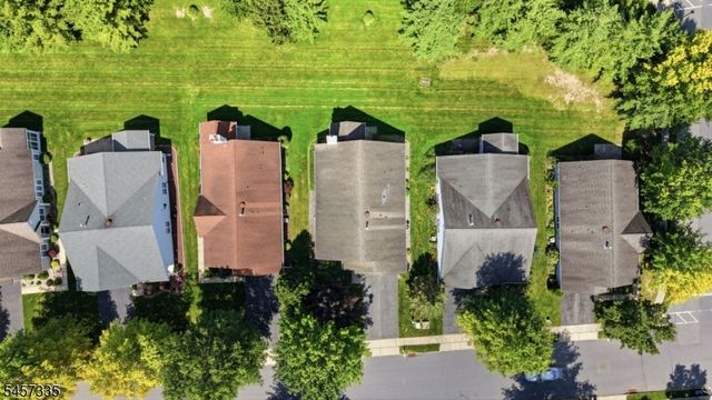 62 Kensington Cir, White Twp., NJ 07823