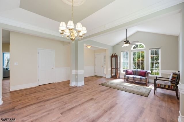 62 Kensington Cir, White Twp., NJ 07823
