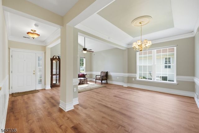 62 Kensington Cir, White Twp., NJ 07823