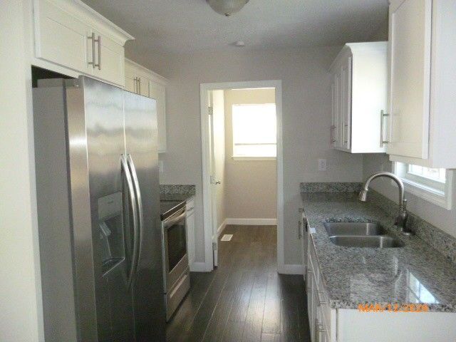205 Windy Park Dr, Mc Ewen, TN 37101