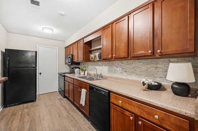 1008 Sandlin Place A, Raleigh, NC 27606