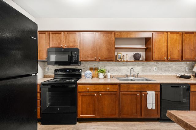 1008 Sandlin Place A, Raleigh, NC 27606