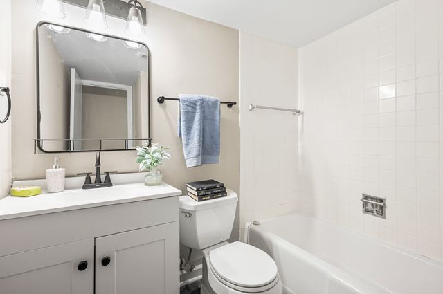 1008 Sandlin Place A, Raleigh, NC 27606