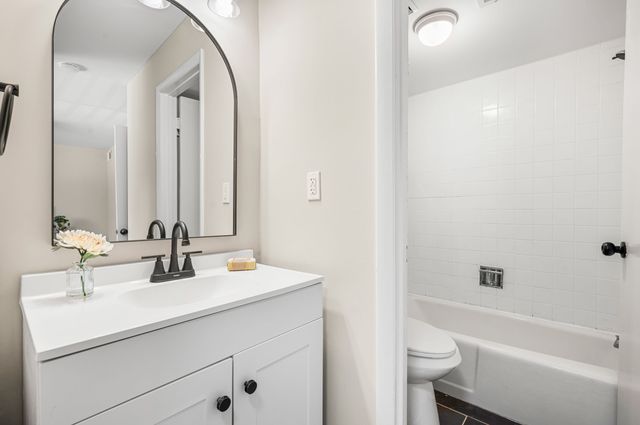 1008 Sandlin Place A, Raleigh, NC 27606