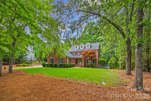 1596 Old Tara Lane, Fort Mill, SC 29708