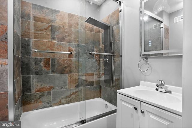 820 W FIRTH ST, Philadelphia, PA 19133