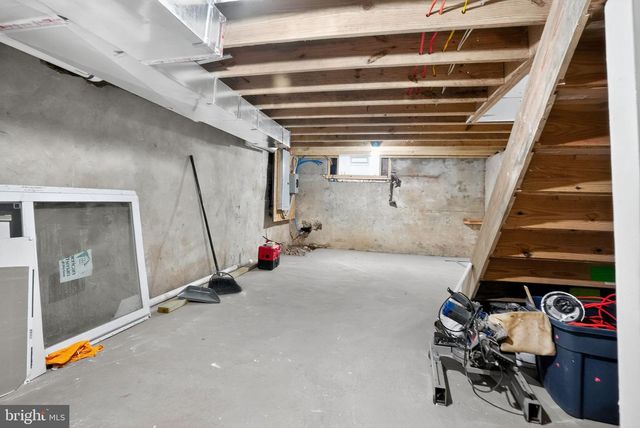 820 W FIRTH ST, Philadelphia, PA 19133