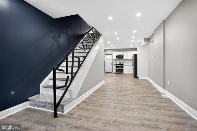 820 W FIRTH ST, Philadelphia, PA 19133