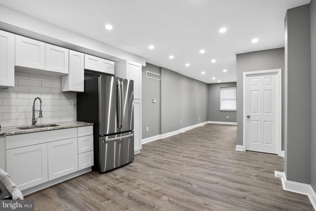 820 W FIRTH ST, Philadelphia, PA 19133