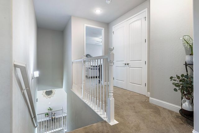 2833 N Armstrong Avenue, Fresno, CA 93727