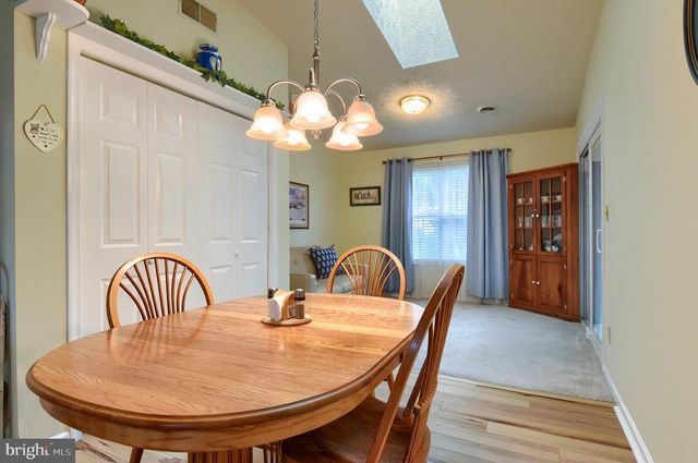 29 WESTFIELDS DR, Mechanicsburg, PA 17050