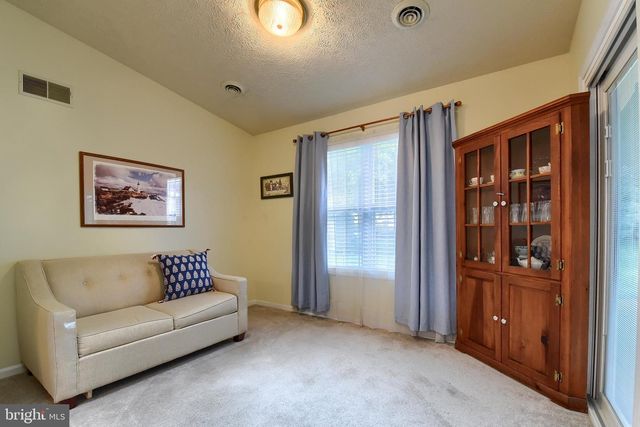 29 WESTFIELDS DR, Mechanicsburg, PA 17050