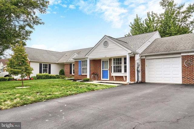 29 WESTFIELDS DR, Mechanicsburg, PA 17050