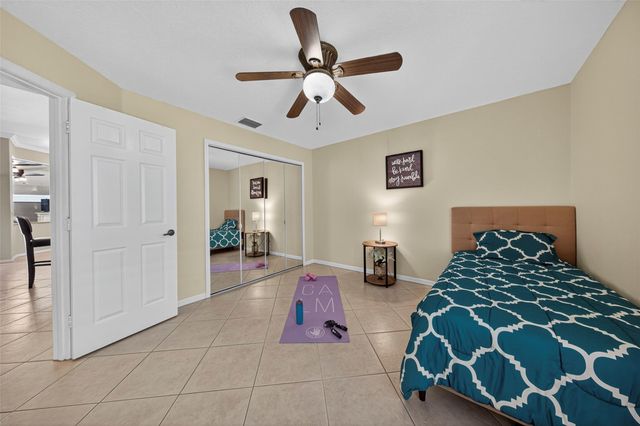 6482 NW Regal Cir, Port St Lucie, FL 34983