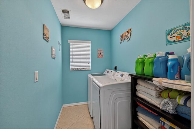 6482 NW Regal Cir, Port St Lucie, FL 34983