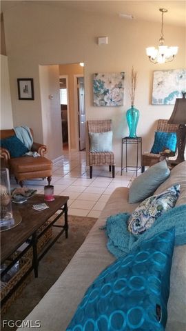 162 SE 18th TER, Cape Coral, FL 33990