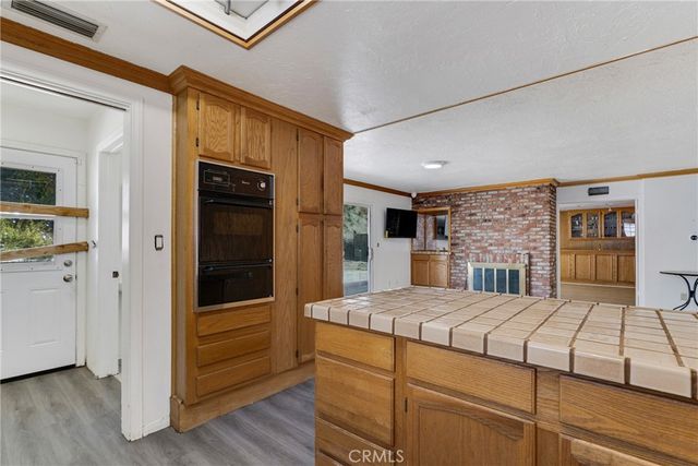 12296 Woodley, Granada Hills, CA 91344