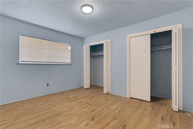 12296 Woodley, Granada Hills, CA 91344