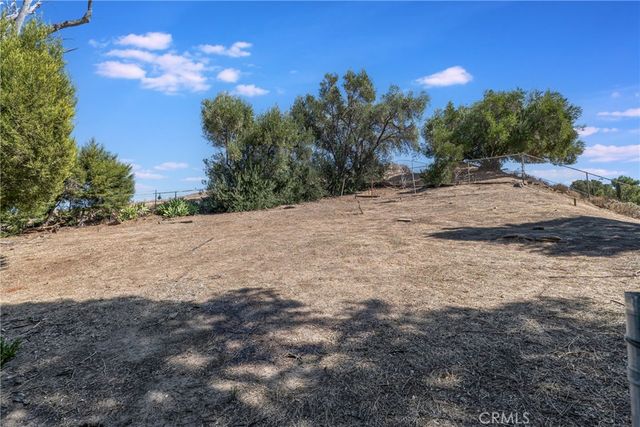 12296 Woodley, Granada Hills, CA 91344