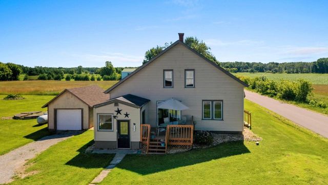 W444 CARLSON LANE, Oconto Falls, WI 54154