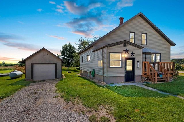 W444 CARLSON LANE, Oconto Falls, WI 54154