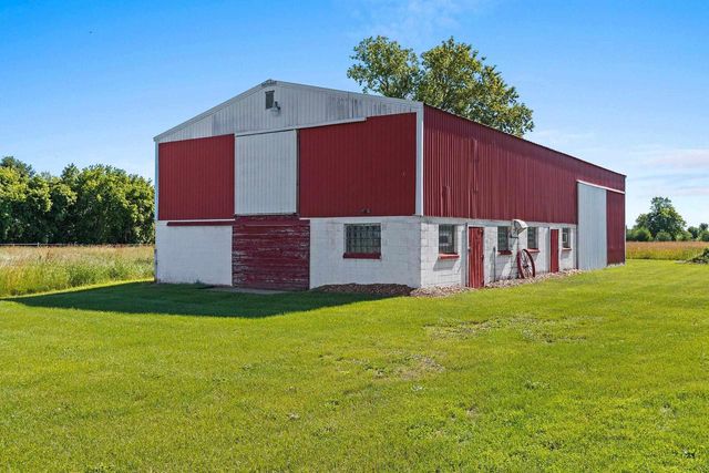 W444 CARLSON LANE, Oconto Falls, WI 54154