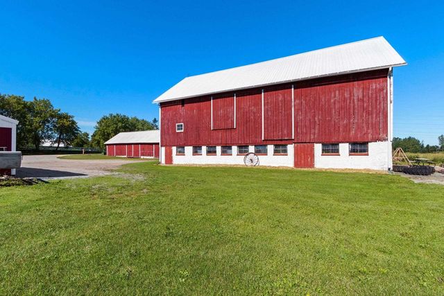 W444 CARLSON LANE, Oconto Falls, WI 54154