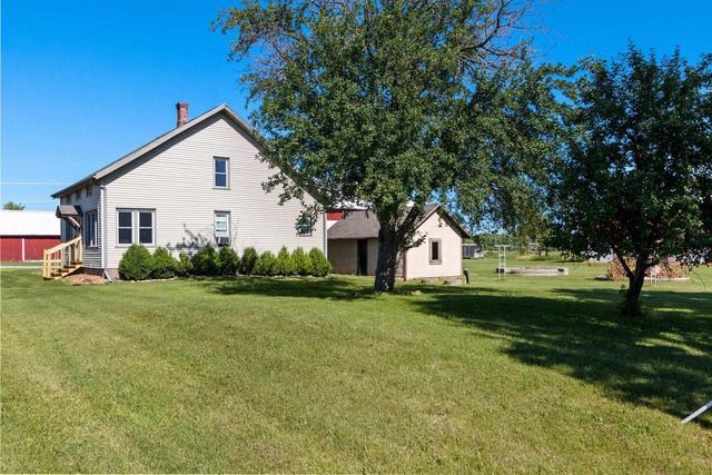 W444 CARLSON LANE, Oconto Falls, WI 54154