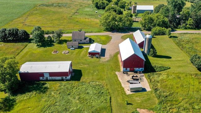 W444 CARLSON LANE, Oconto Falls, WI 54154