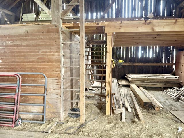 W444 CARLSON LANE, Oconto Falls, WI 54154